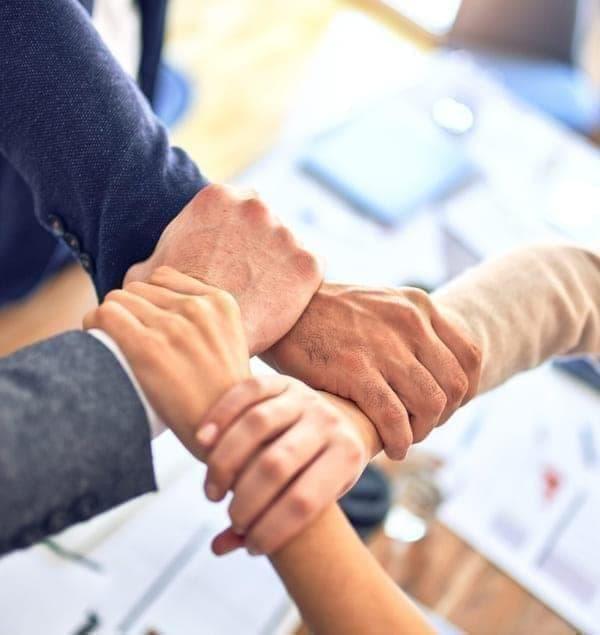 Почему стоит доверять нам? Почему стоит доверять нам?